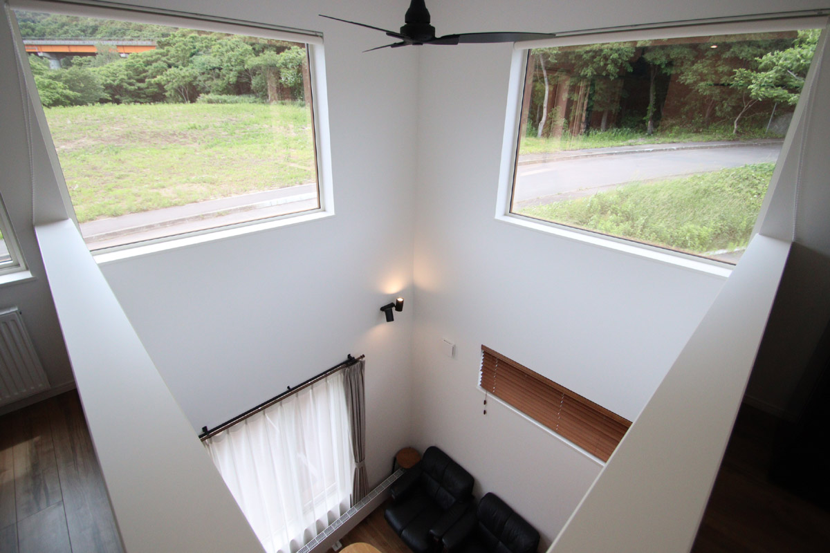 010-吹き抜け-002